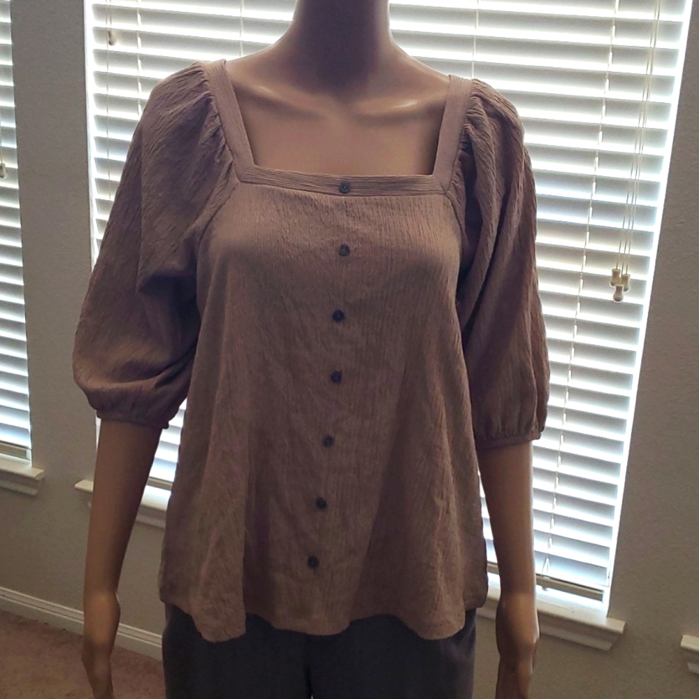 F & F 10 gypsy top square neck puff quarter sleeve